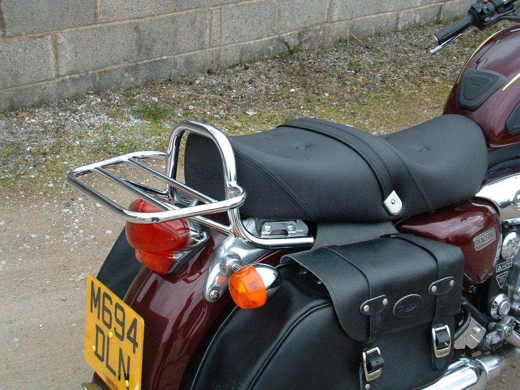 triumph thunderbird luggage
